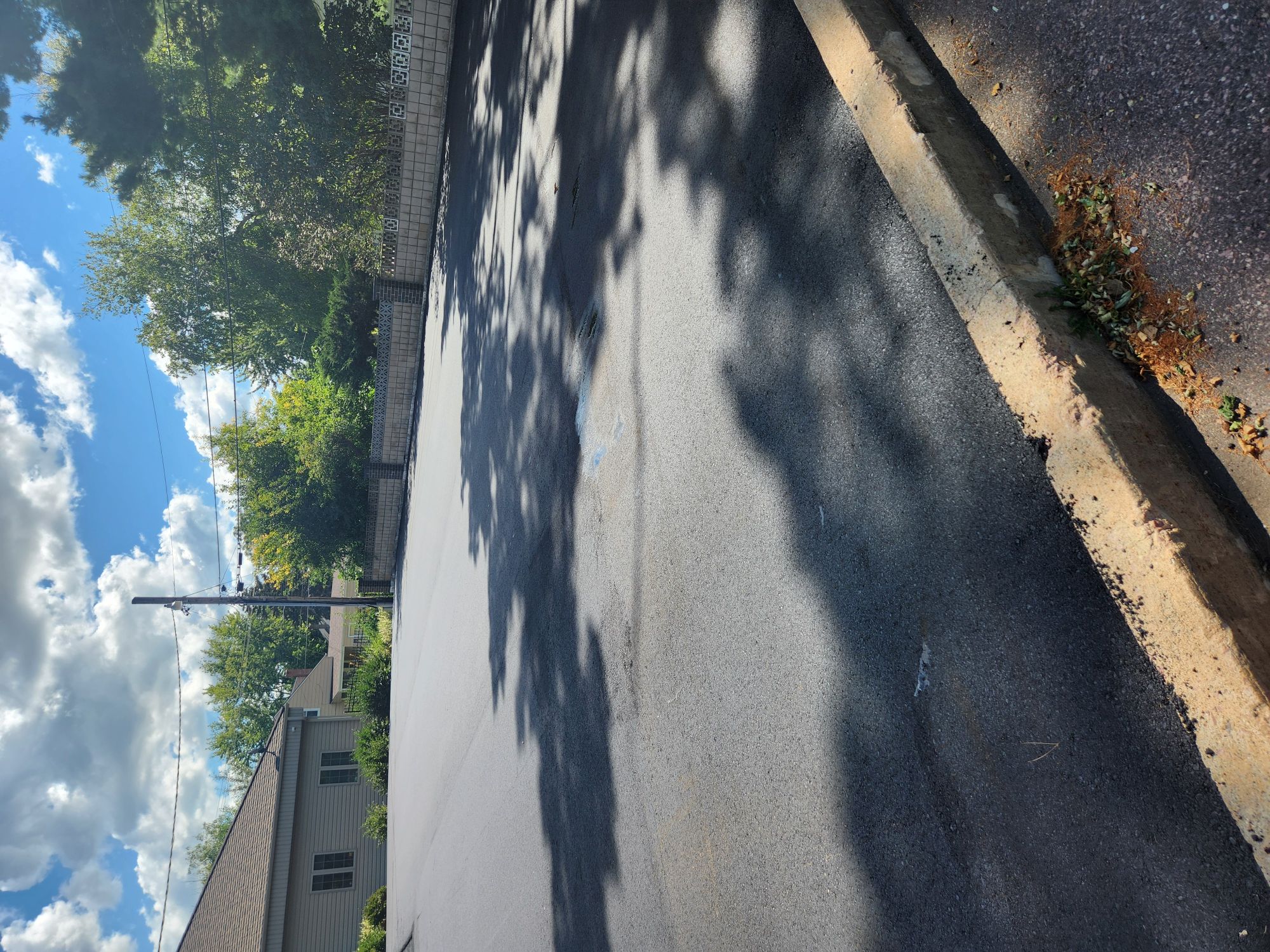 Finished asphalt driveway in Sioux Falls